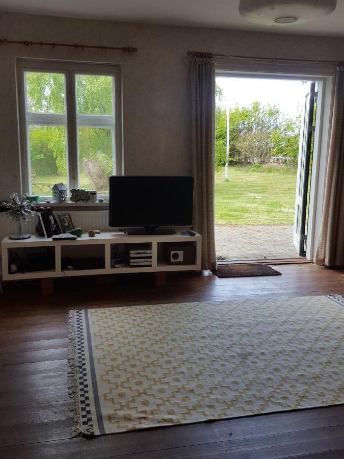 Cosy Farmhouse Dobbelt Bedroom Stege Exteriör bild
